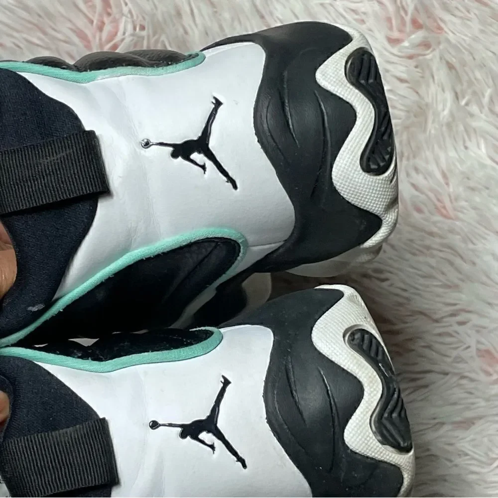 JORDAN  SHOES